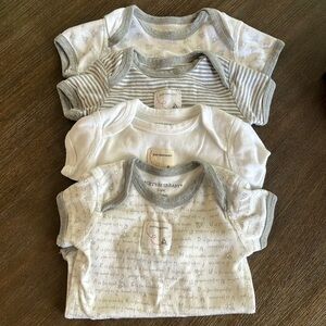 Burt’s Bees Baby 5 pack cotton onesies